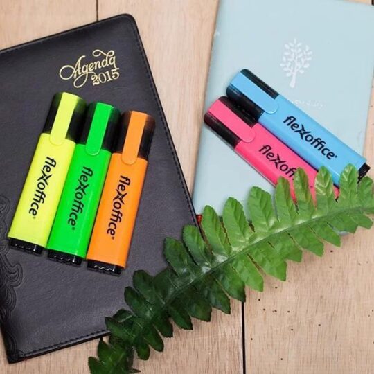 Bút highlight Thiên Long HL02