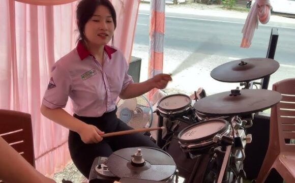 Lớp đánh trống cơ bản
