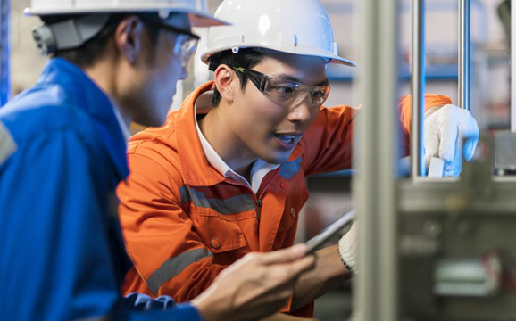 Tuyển công nhân làm việc tại Nga năm 2026